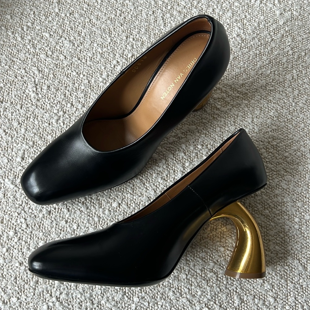 DRIES VAN NOTEN
Curved-Heel Leather Pumps, 36.5 NEW - Picture 10 of 16